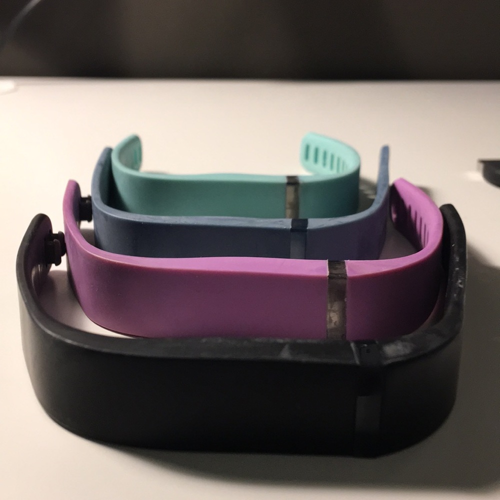 Fitbit - Picture 2 of 4